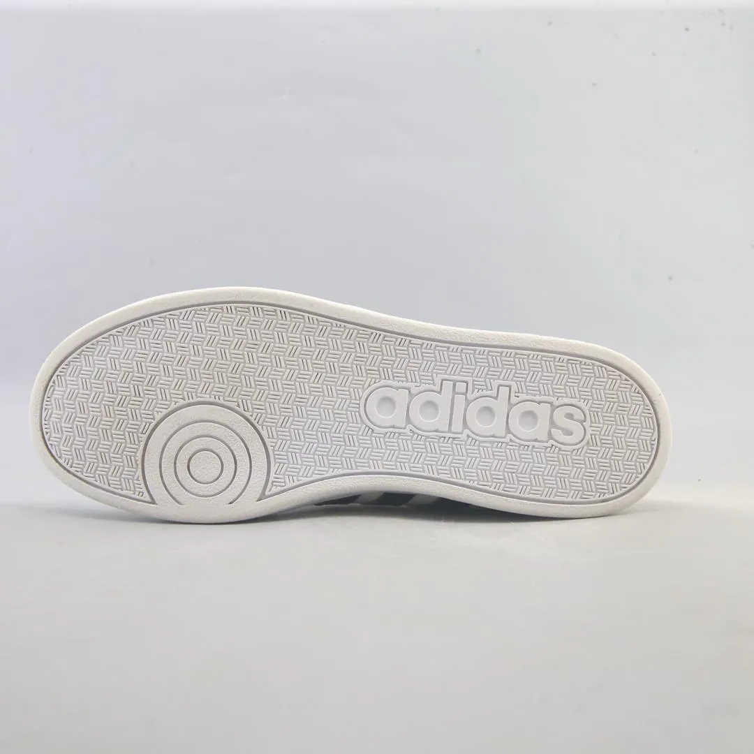 ADIDAS  BASELINE J