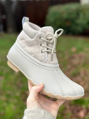 Duck Rain Boots In Cream