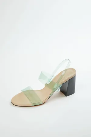 Kaya Sandal In Garden