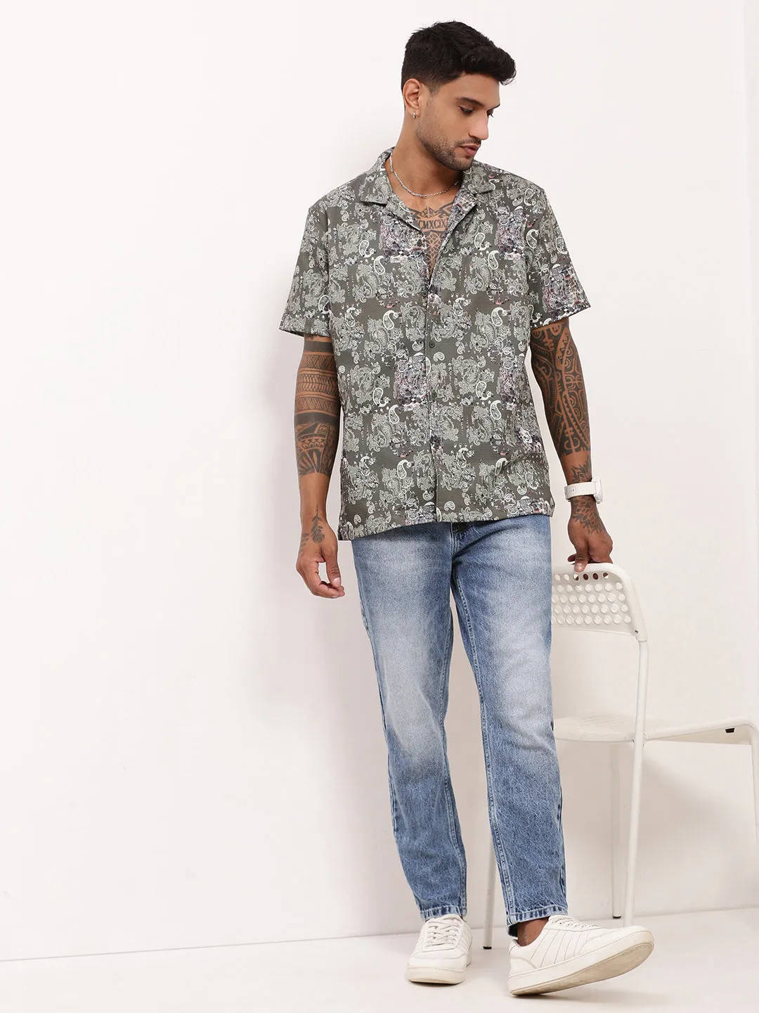 Men Green Graphic Cuban Collar Shirt