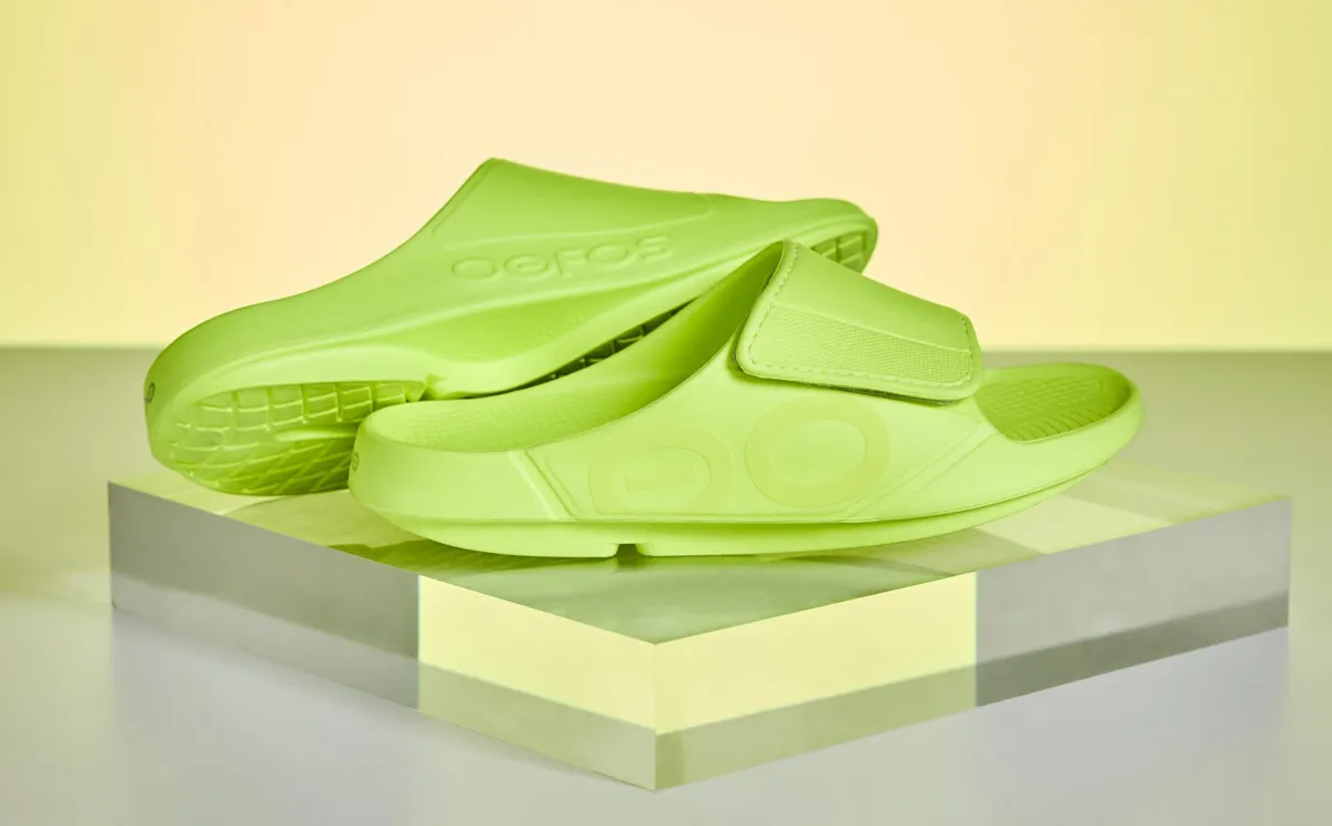 Men's OOahh Sport Flex Sandal - Electro