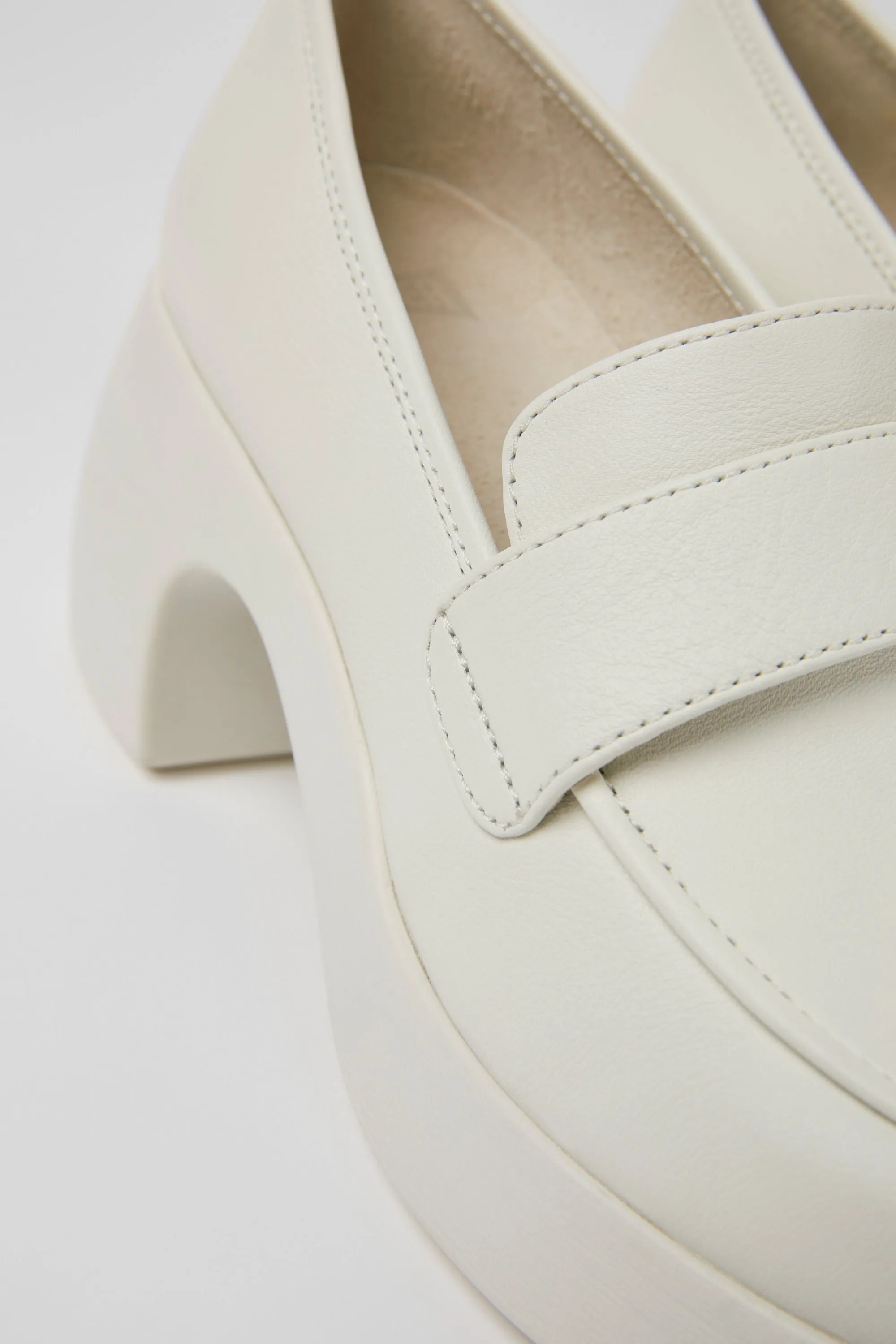 Moccasin/Ballerina Women Camper Thelma