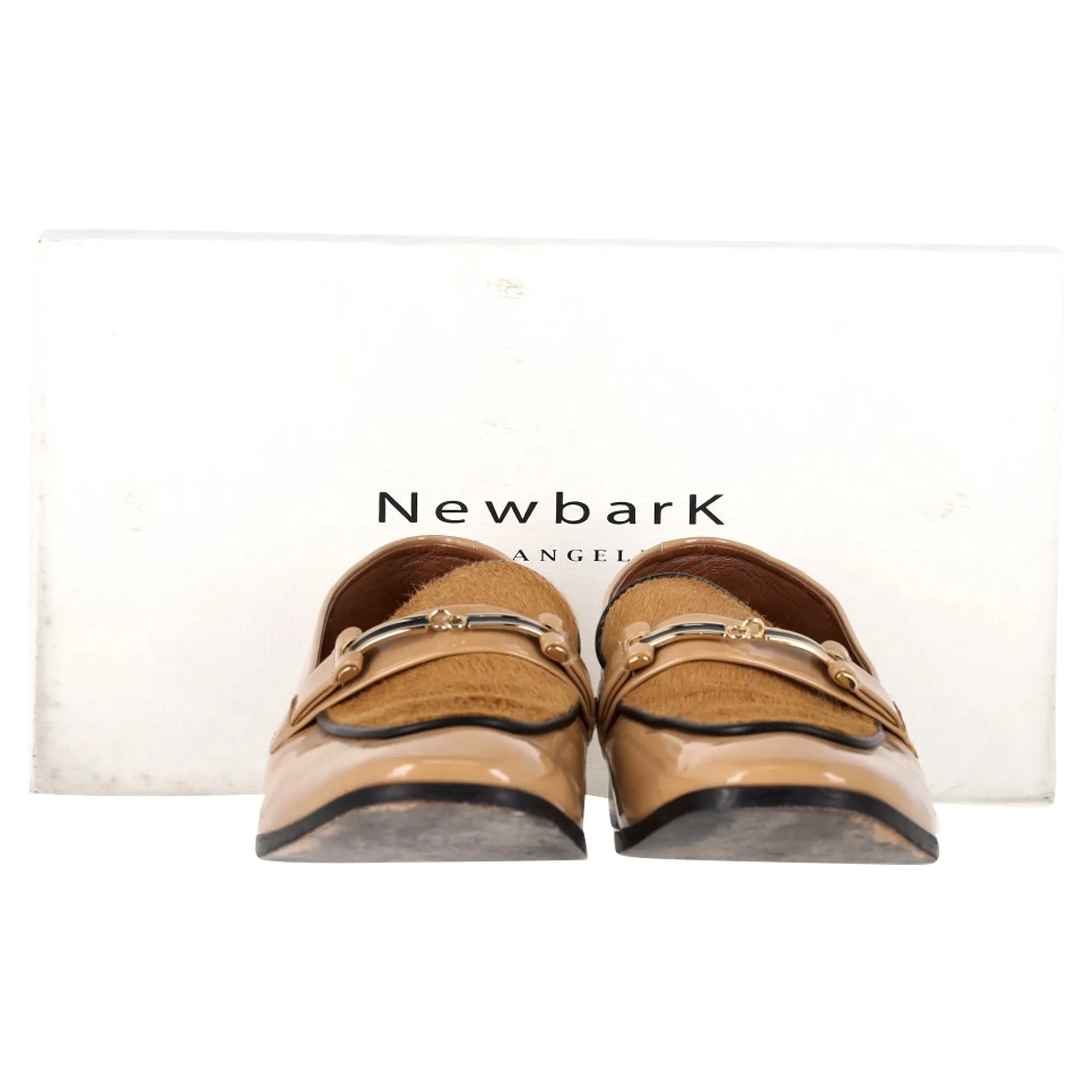 Newbark Melanie Loafers in Beige Patent Leather