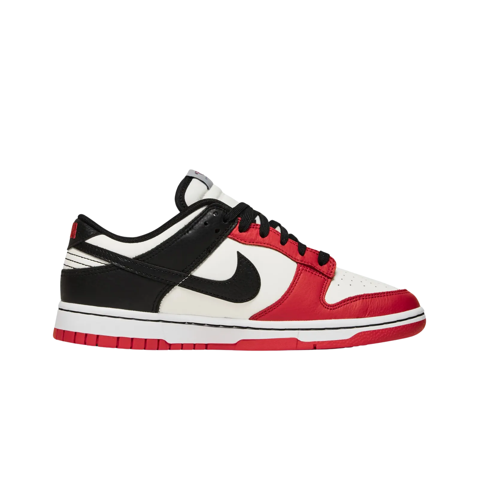 Nike Dunk Low EMB Chicago Bulls