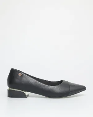Tomaz NN237 Ladies Pointy Flats (Black)