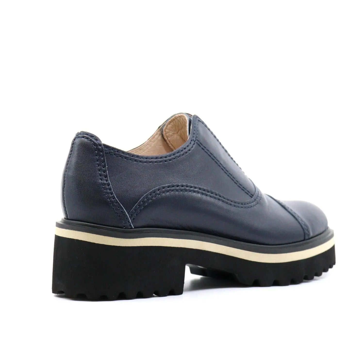 Women Cowman Lugg 23 Loafer In Navy