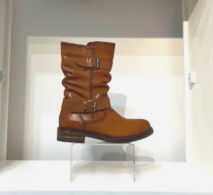 Women Noelle Boot In Cognac
