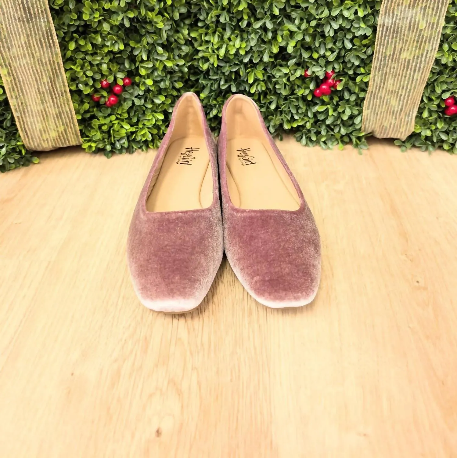 Women Over It Flat Shoe In Taupe