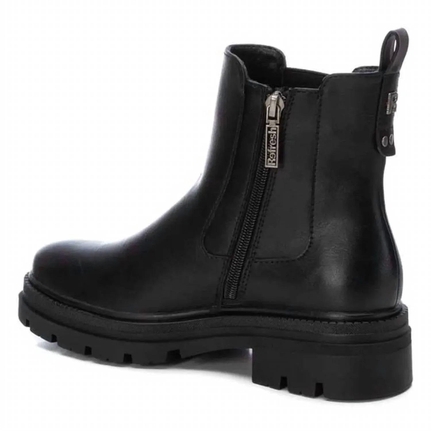 Women's Chelsea Boots In Black