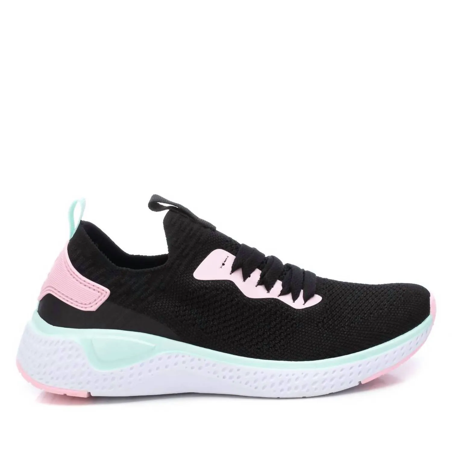 Women's Lace-Up Sneakers In Black