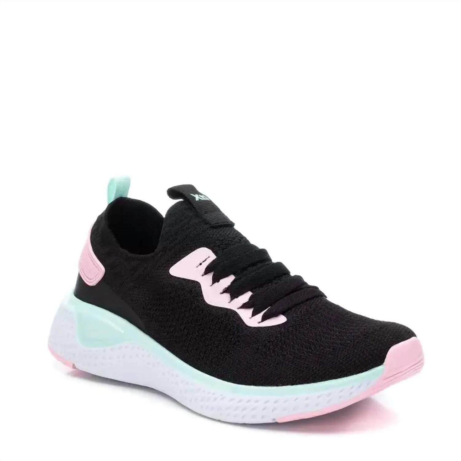 Women's Lace-Up Sneakers In Black