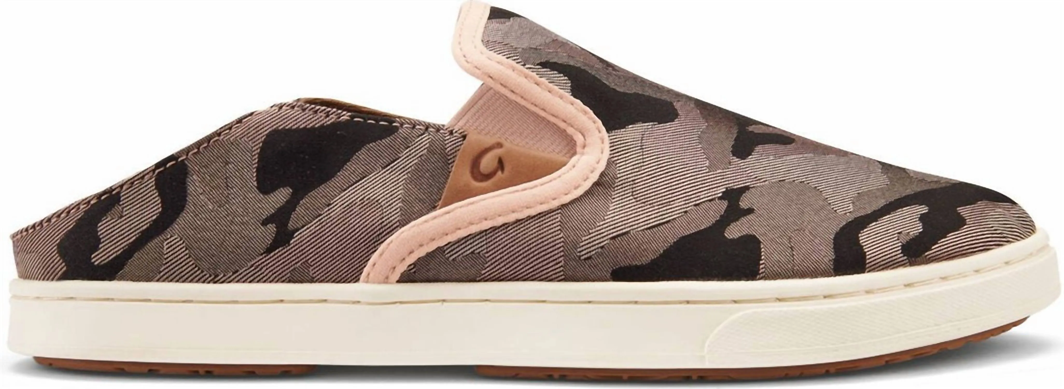 Women's Pehuea Pa'i Sneakers In Soft Pink Ke Au Camo