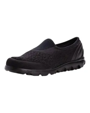 Women's Travelactiv Slip-Ons In All Black