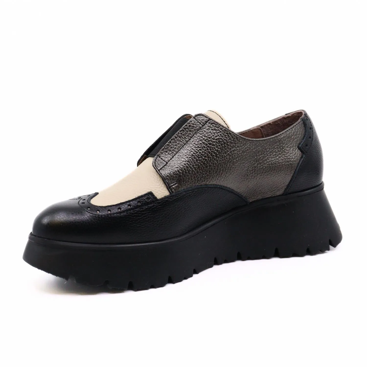 Women's Wild Salva Shoes In Cream