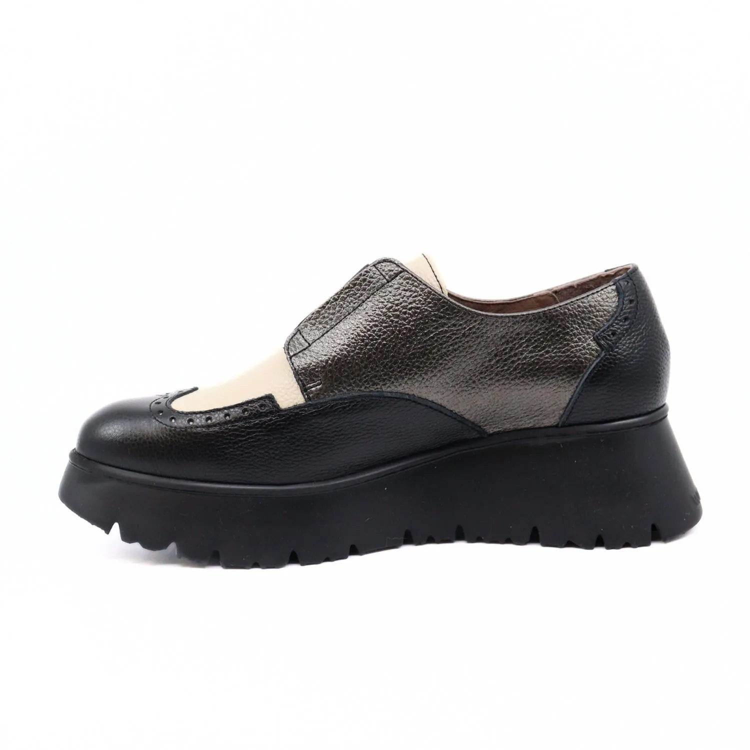 Women's Wild Salva Shoes In Cream