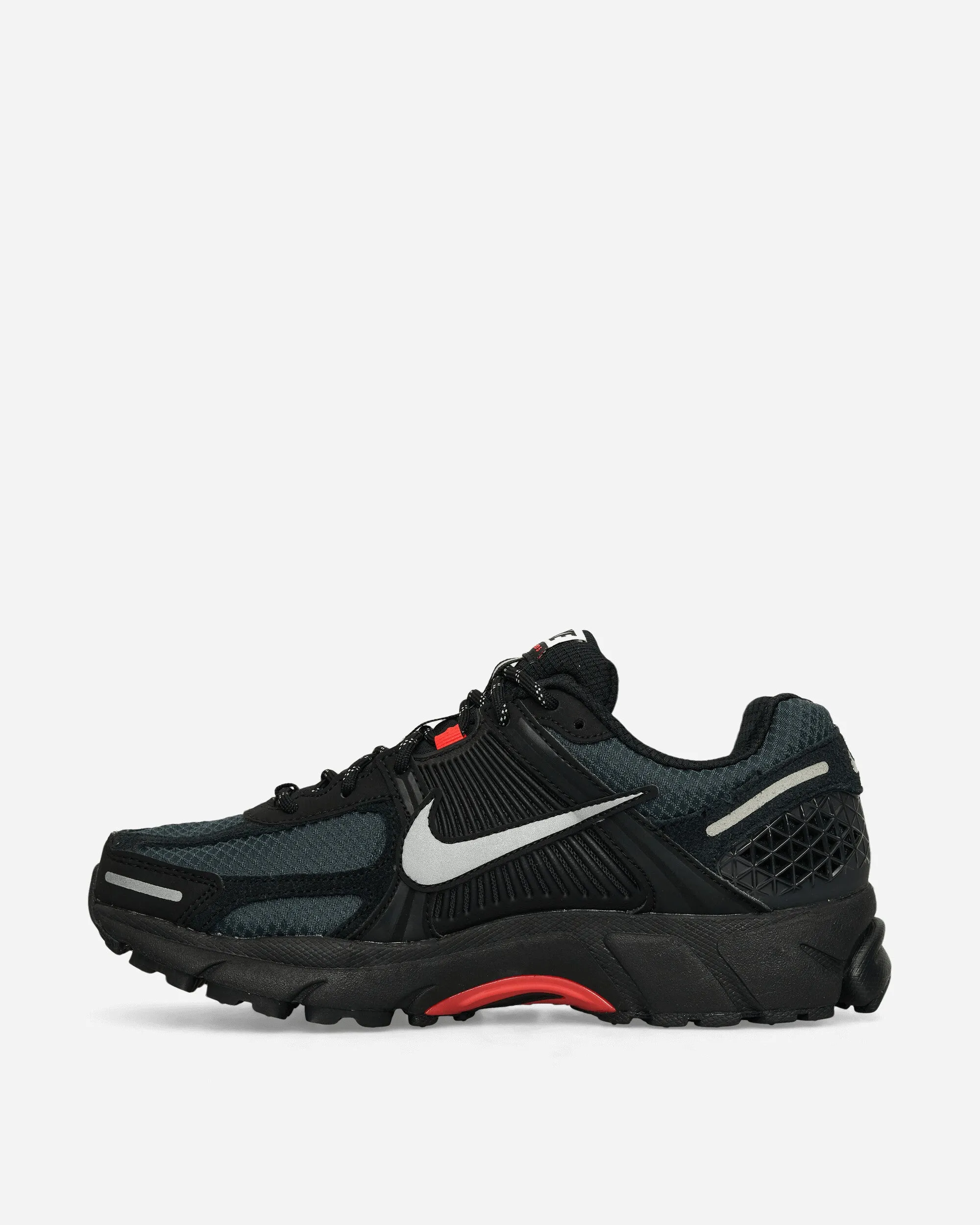 Zoom Vomero 5 Sneakers Black / Bright Crimson